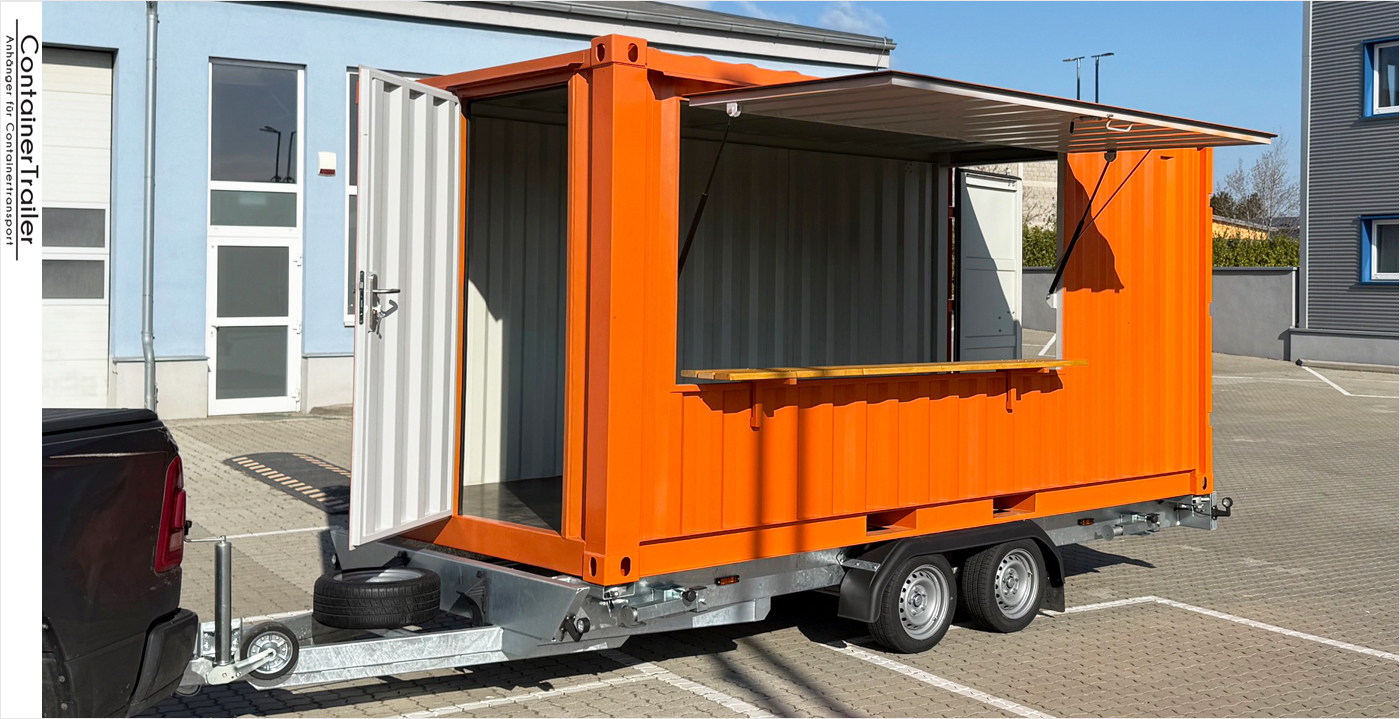 15ft Barcontainer auf einem zweiachsigen Anhänger